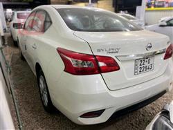 نيسان سنترا